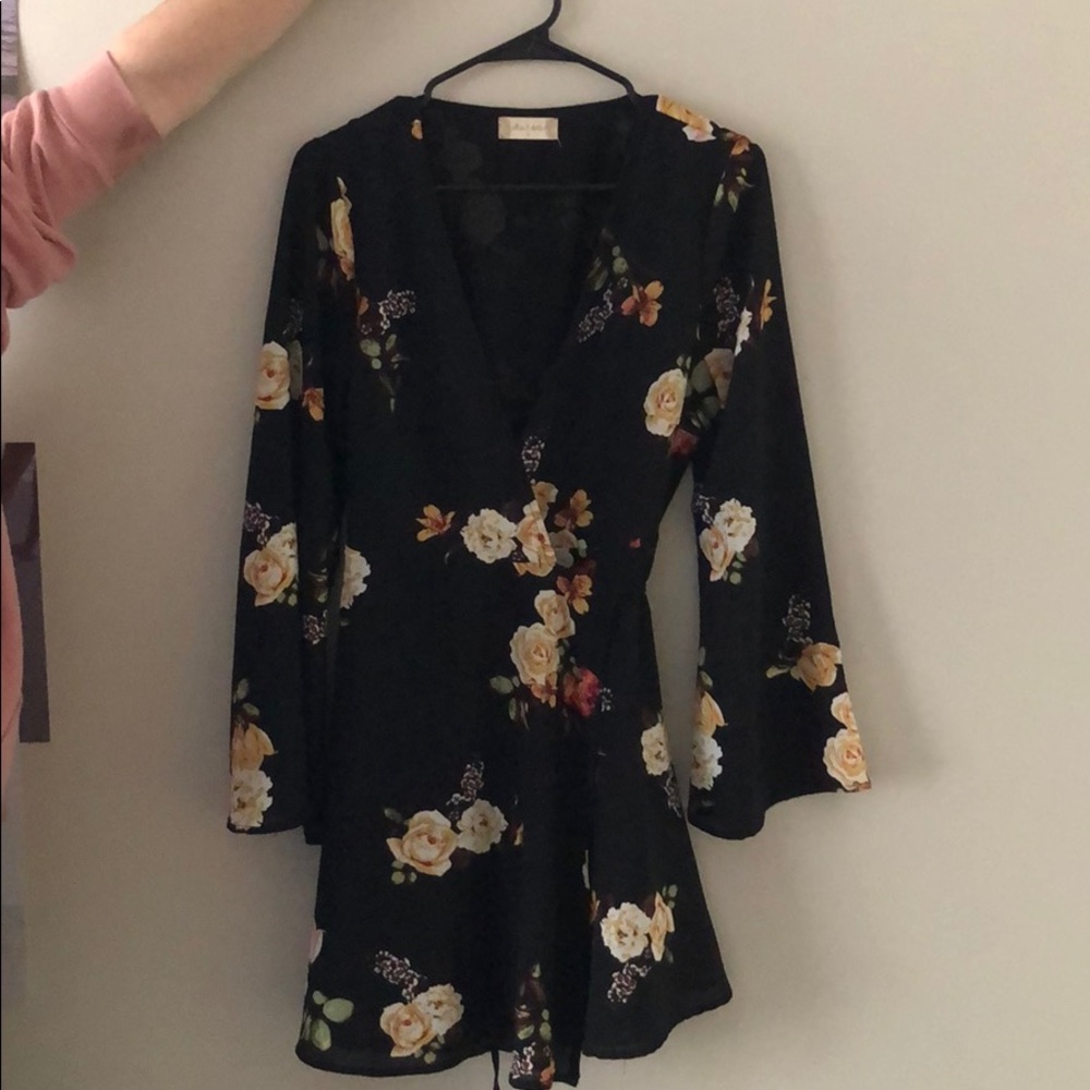 Wrap floral Dress